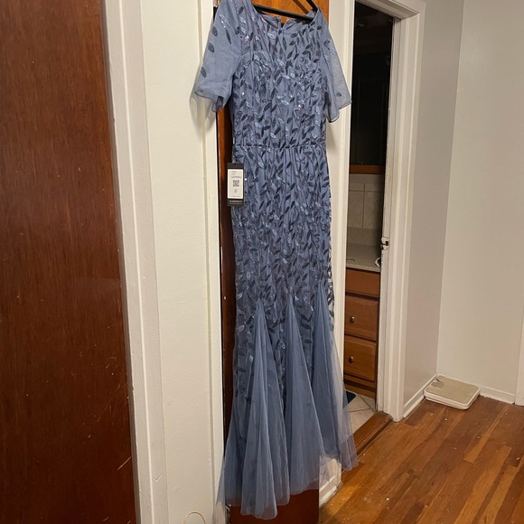 Mother-of-the-Groom Wedding Dress - Picture 3 of 6